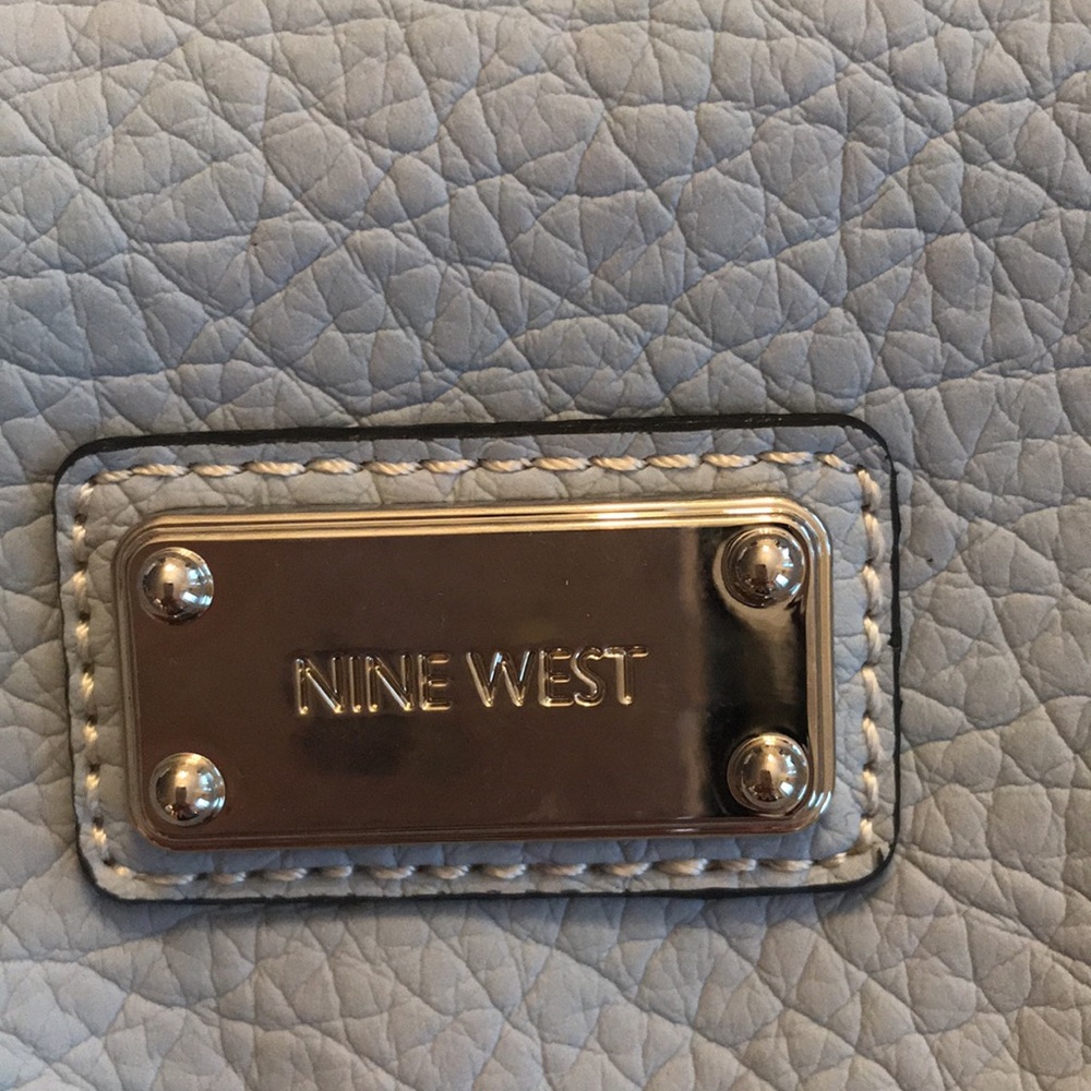 Purse - Picture 2 of 6